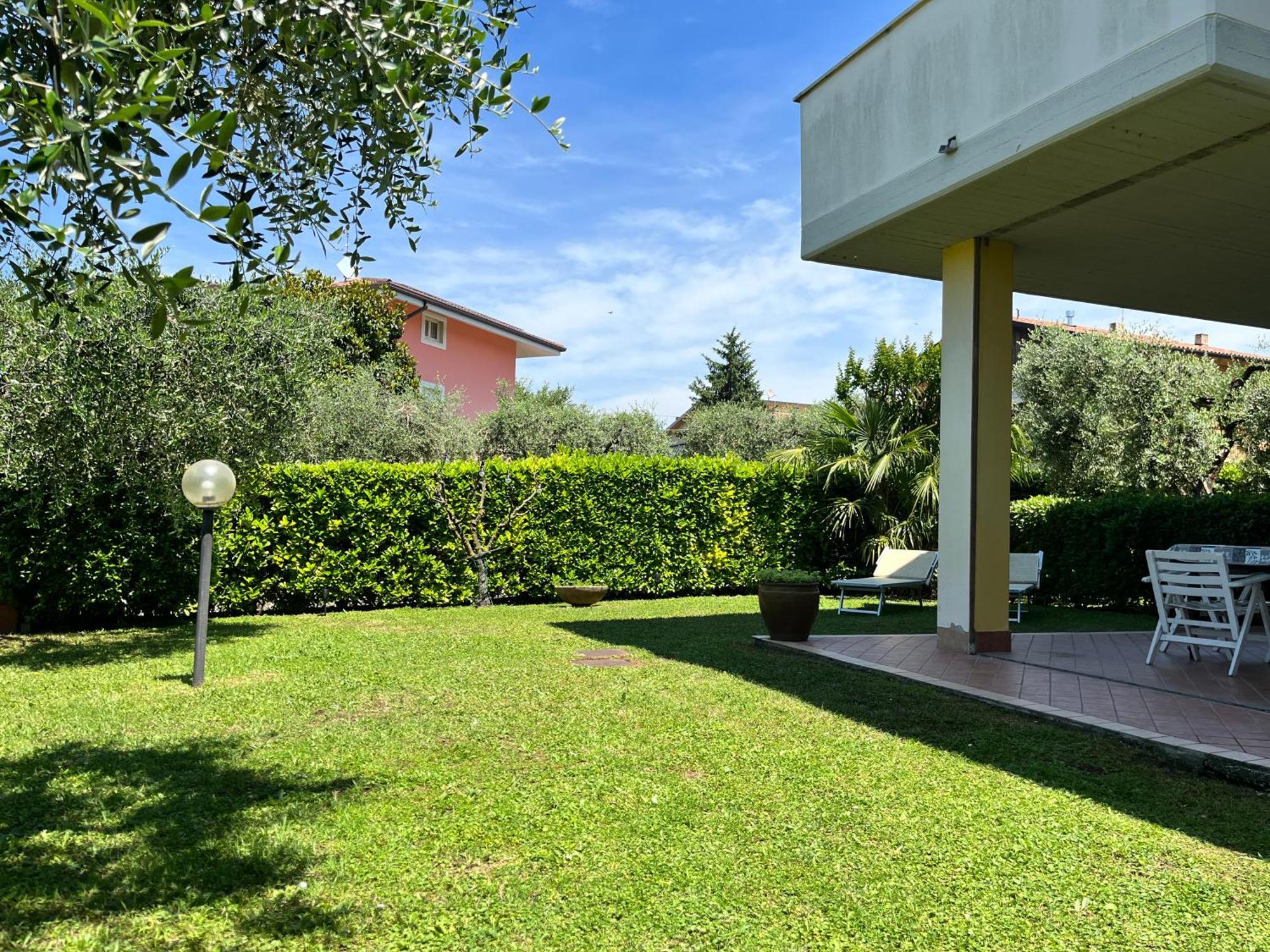 Garden Apartment Lazise Exterior foto